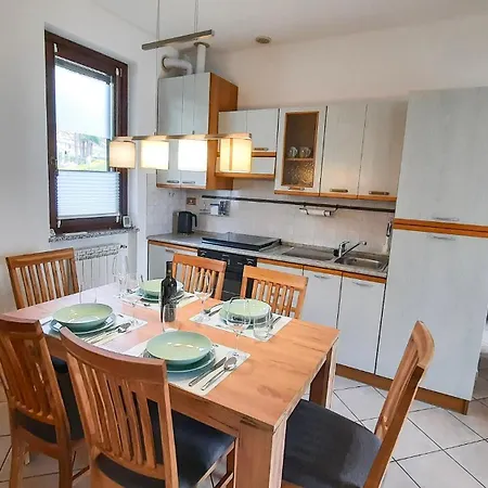 Apartament Residenza La Rocca Castello (Varese)