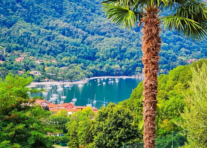 Residenza La Rocca Castello (Varese)